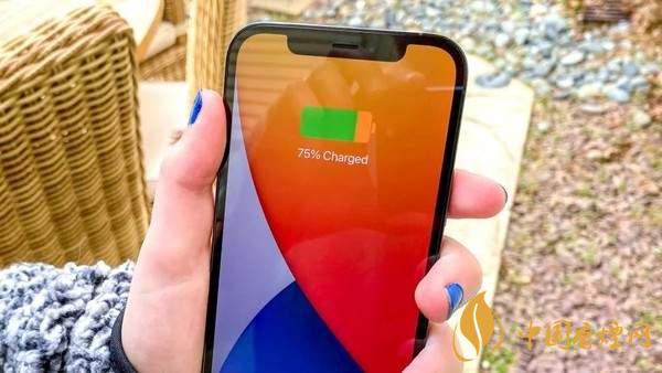 5G影響iPhone12電池壽命 續(xù)航成iPhone12最大問題