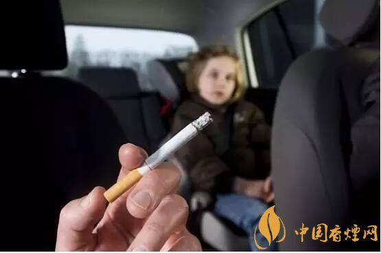 車內(nèi)抽煙更易致癌，車內(nèi)二手煙讓車受傷